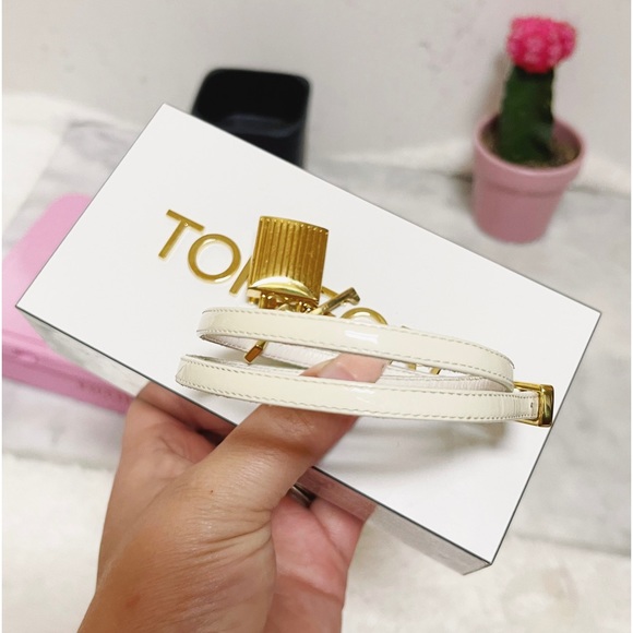 Authentic Tom Ford Patent Ivory & Gold Padlock Anklet / Ankle Bracelet - Picture 8 of 11